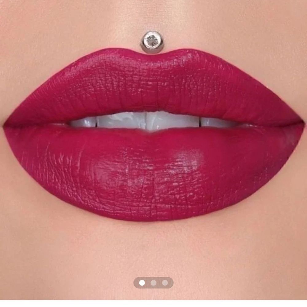 Jeffree Star Cosmetics Trap Lipstick in Cherry Soda & Major Attitude.New in Box